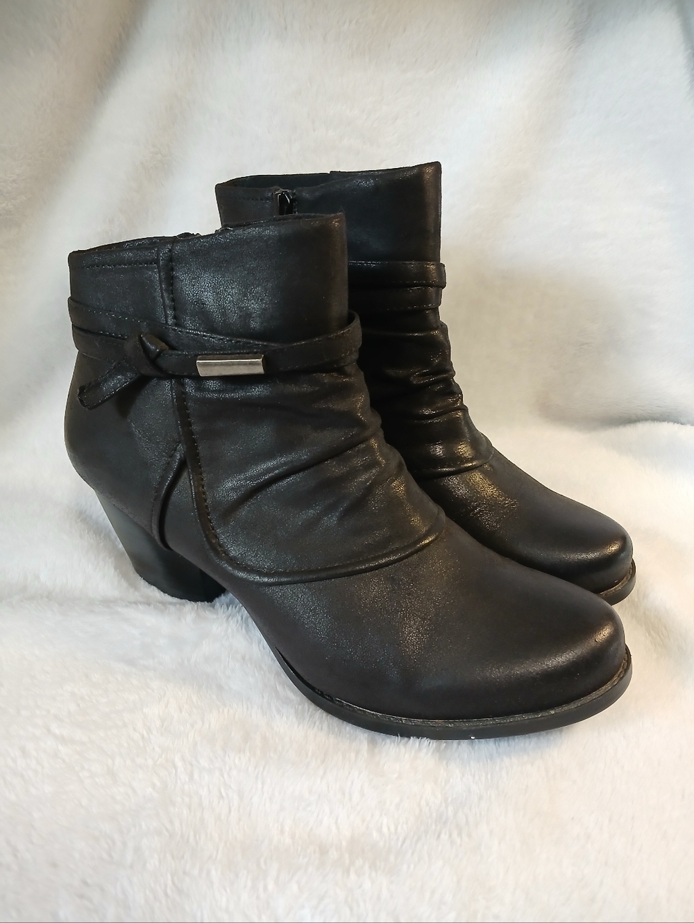 BareTraps Rhapsody Size 10 Bootie